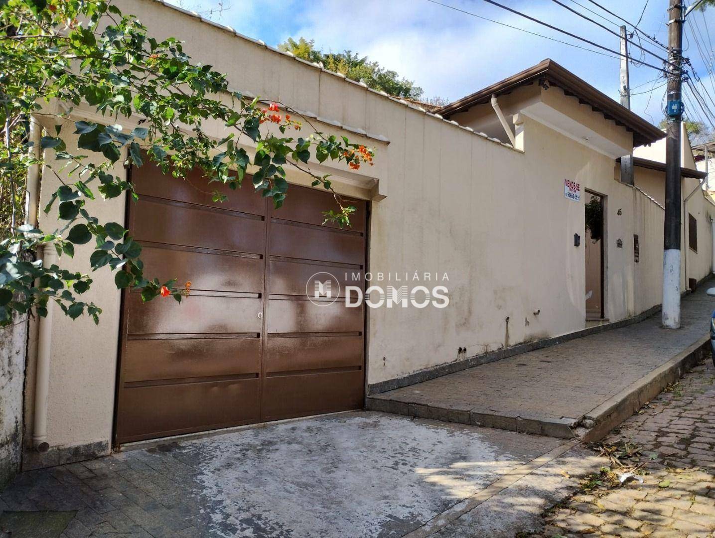 Casa à venda com 2 quartos, 72m² - Foto 1