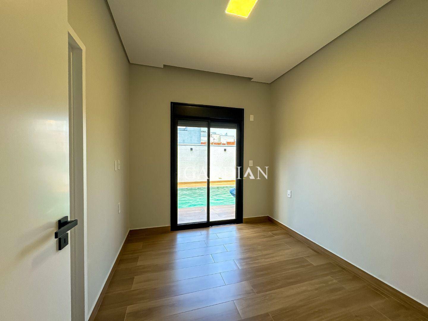 Casa de Condomínio à venda com 3 quartos, 202m² - Foto 32