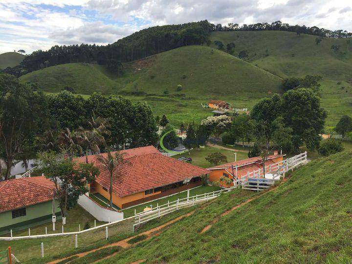 Fazenda à venda com 3 quartos, 1080000M2 - Foto 2