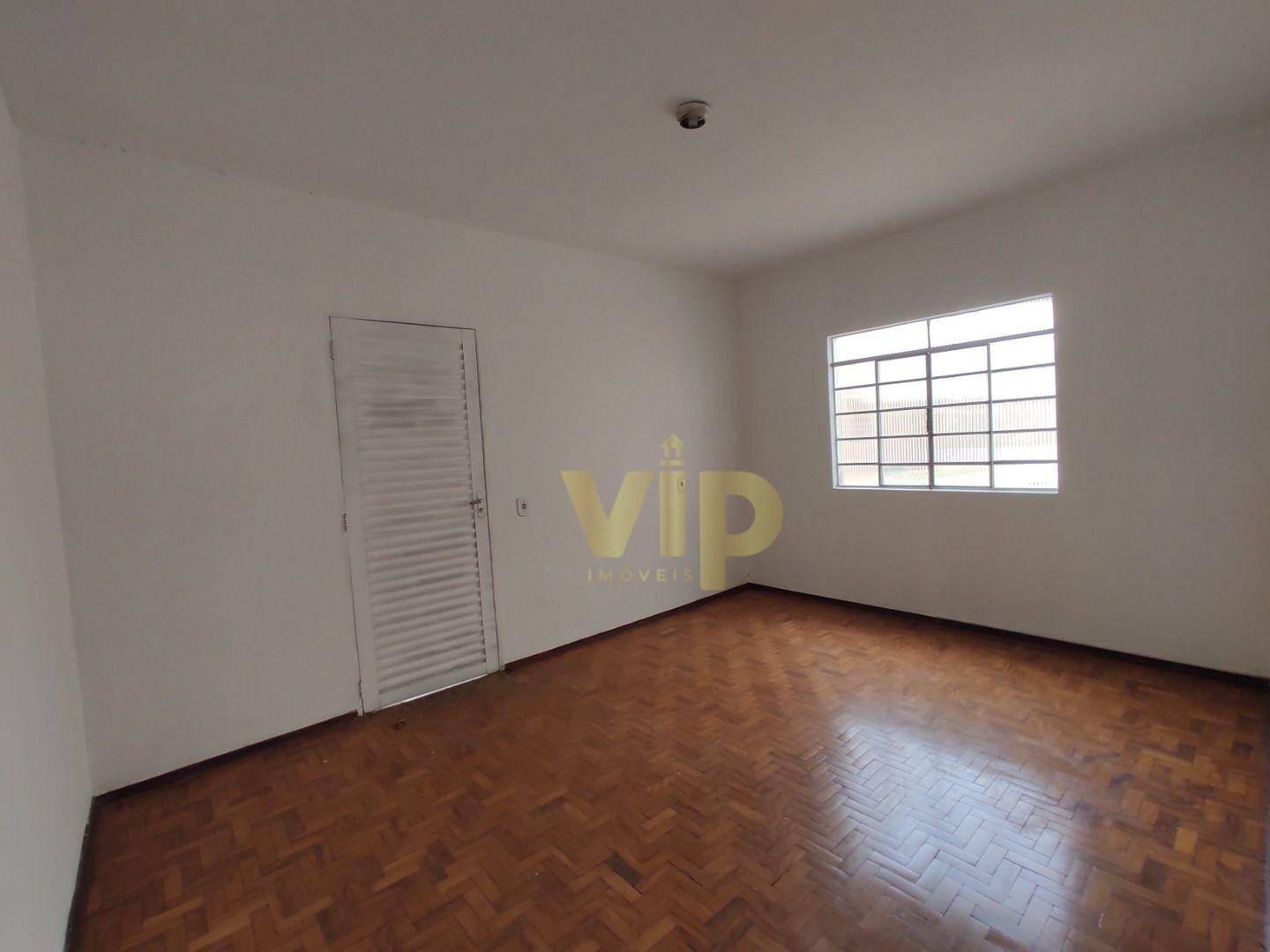 Casa à venda com 4 quartos, 186m² - Foto 11