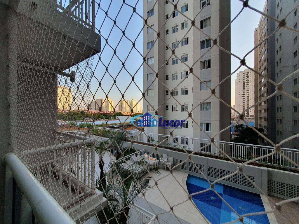 Apartamento à venda com 2 quartos, 60m² - Foto 29