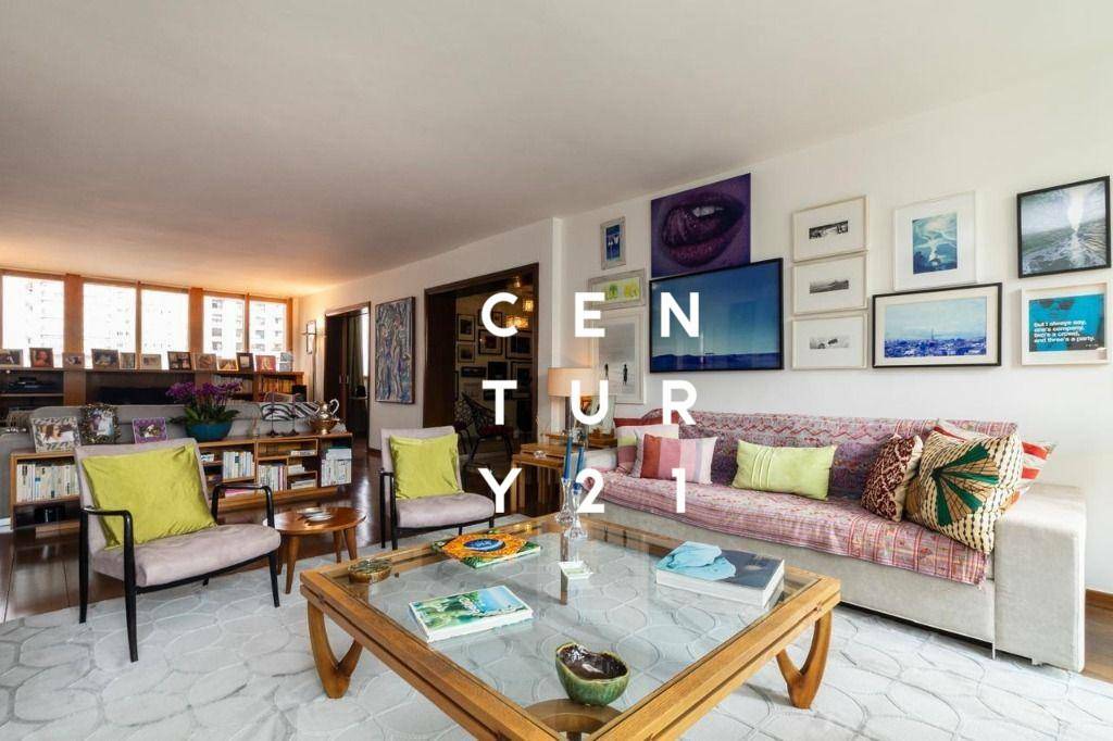 Apartamento, 3 quartos, 256 m² - Foto 1