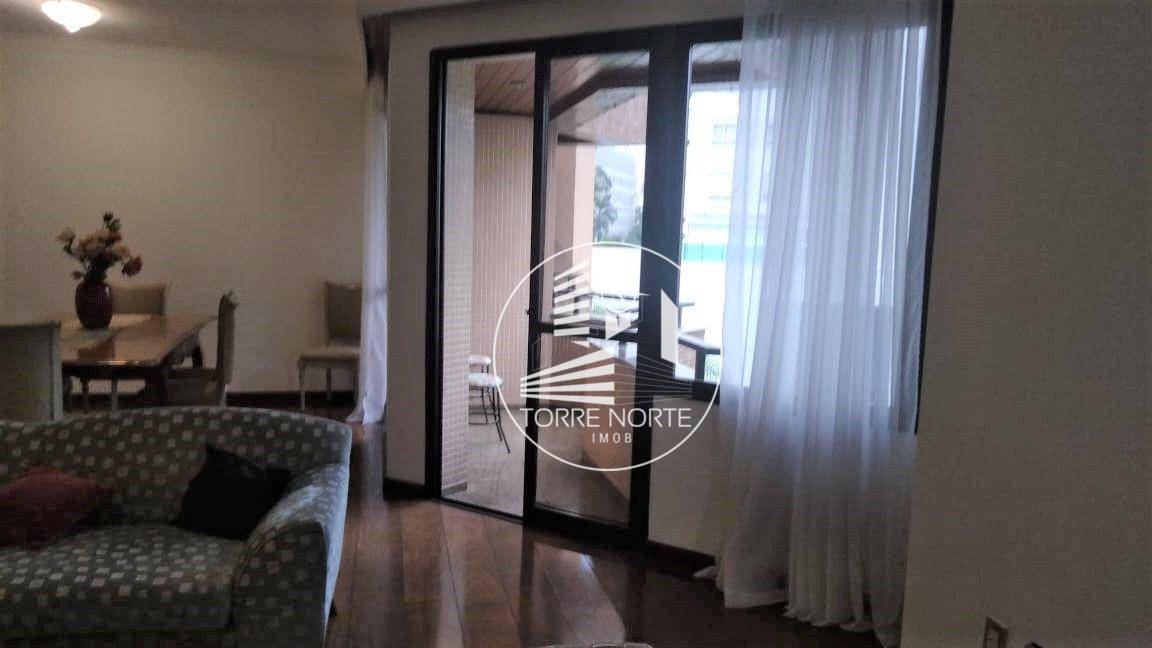 Apartamento à venda com 3 quartos, 188m² - Foto 5