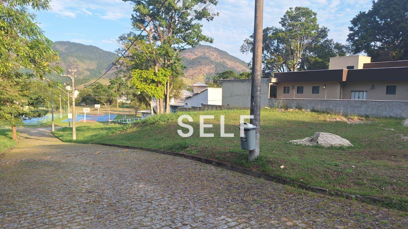 Loteamento e Condomínio, 601 m² - Foto 3