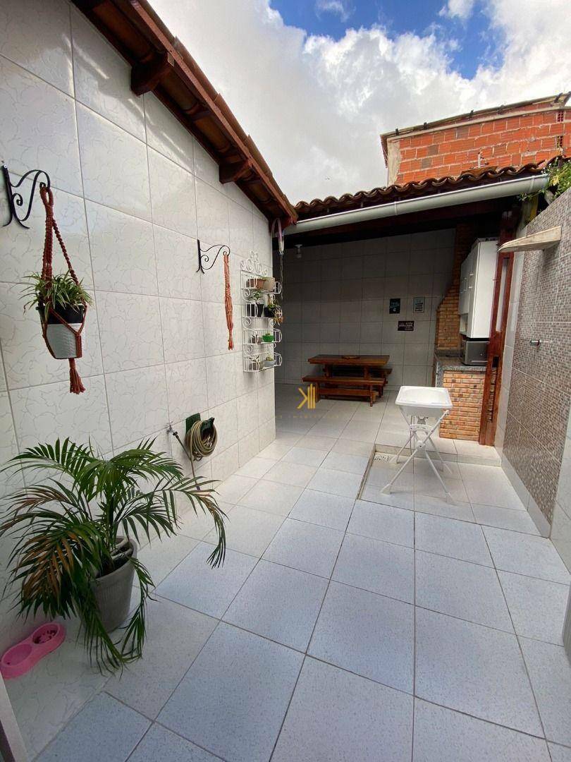 Casa à venda com 2 quartos, 49m² - Foto 19