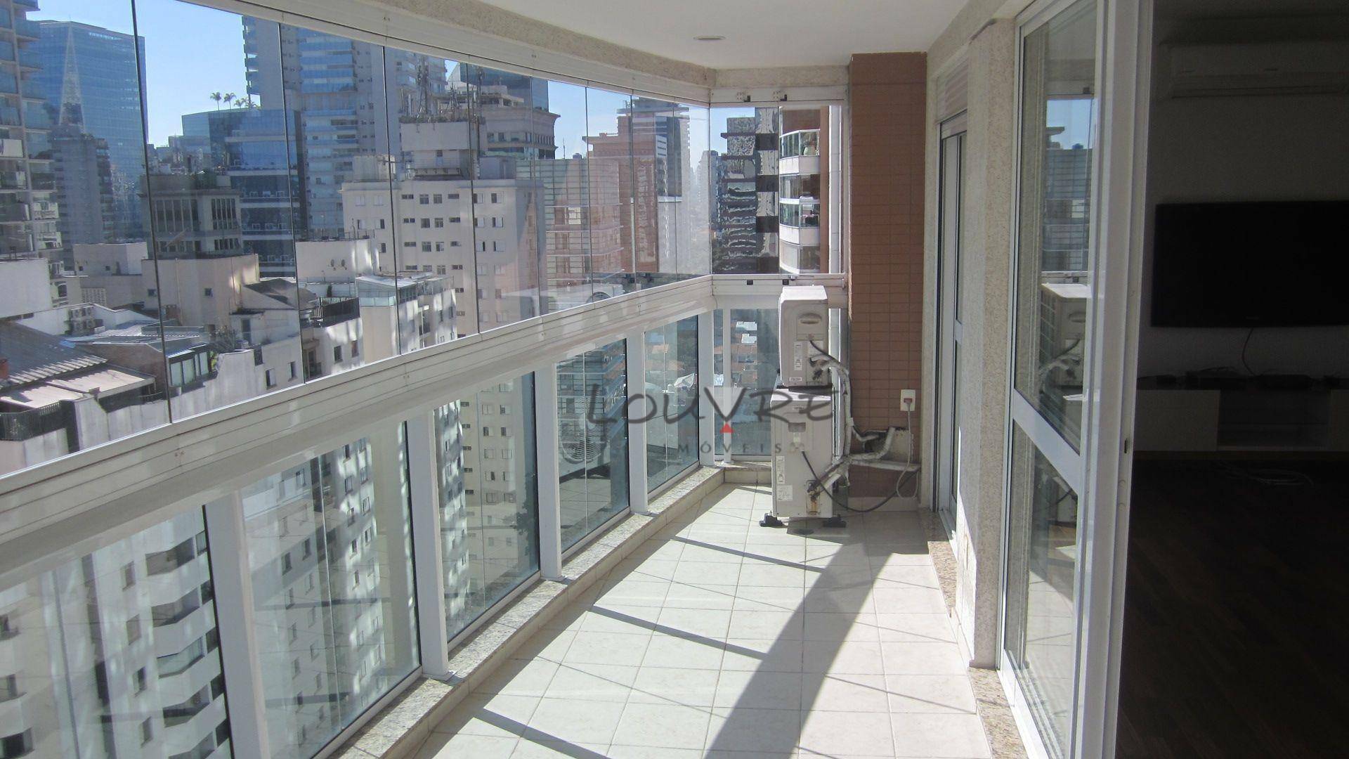 Apartamento para alugar com 3 quartos, 94m² - Foto 4