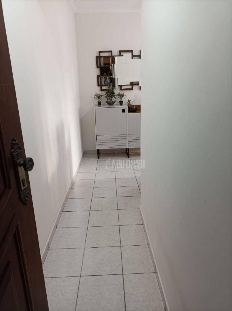 Apartamento à venda com 1 quarto, 55m² - Foto 8