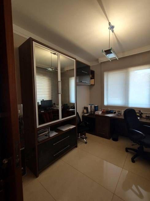 Casa à venda com 4 quartos, 500m² - Foto 37