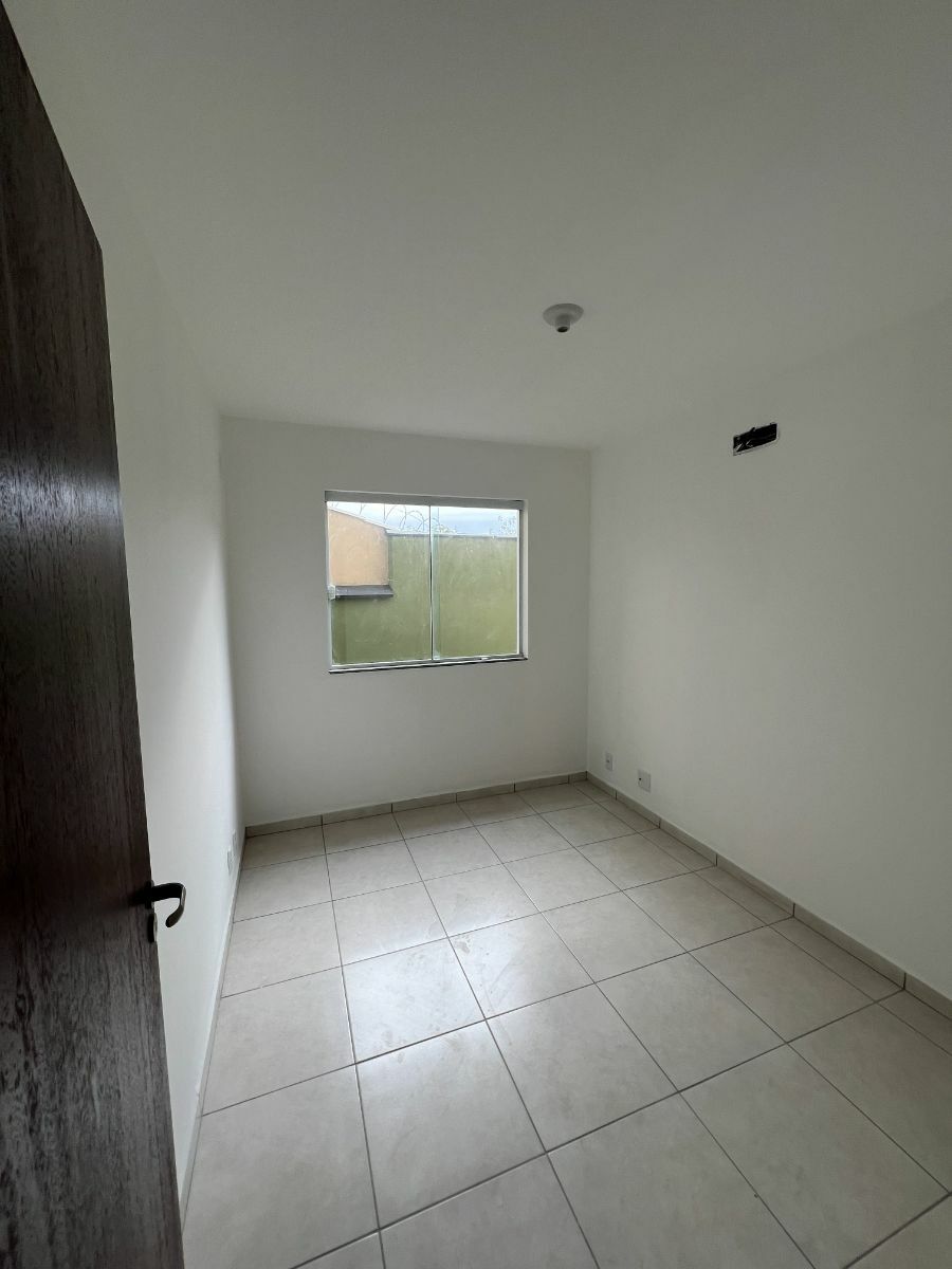 Apartamento à venda com 2 quartos, 70m² - Foto 12