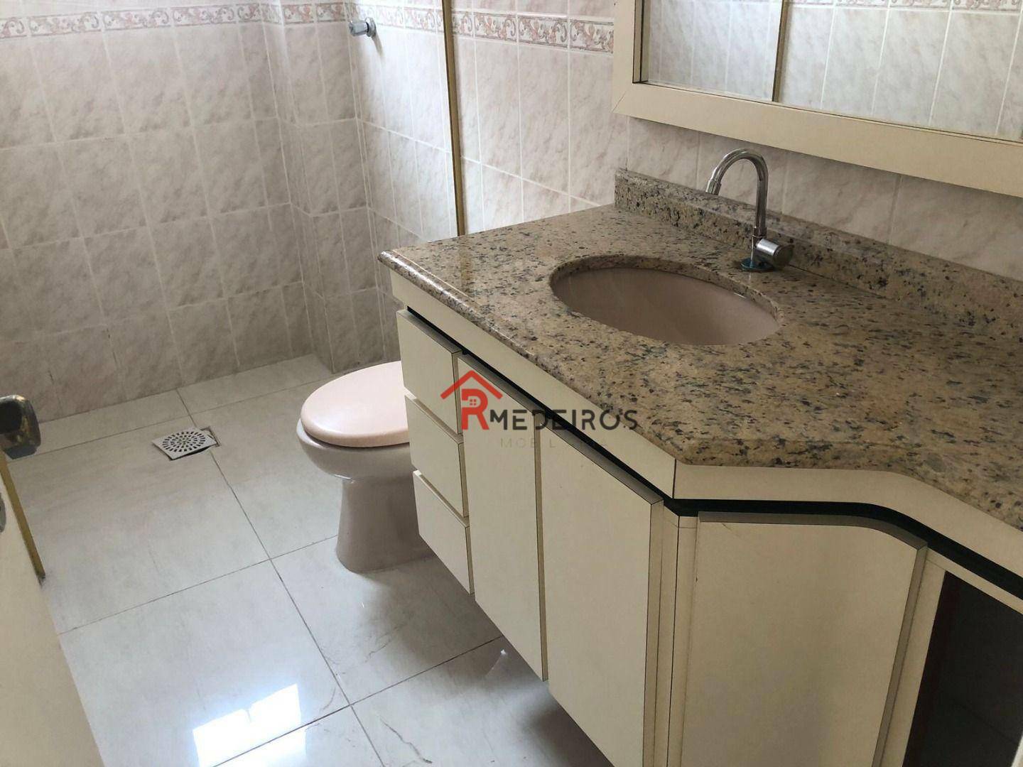 Apartamento à venda com 3 quartos, 138m² - Foto 15