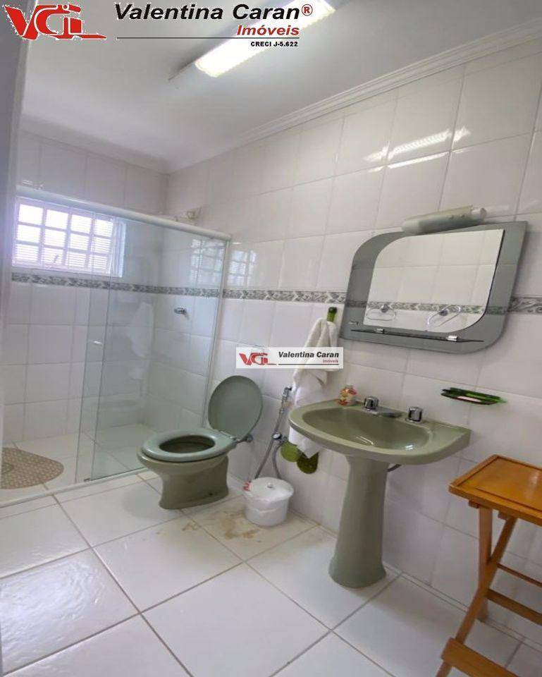 Chácara à venda com 4 quartos, 700m² - Foto 27