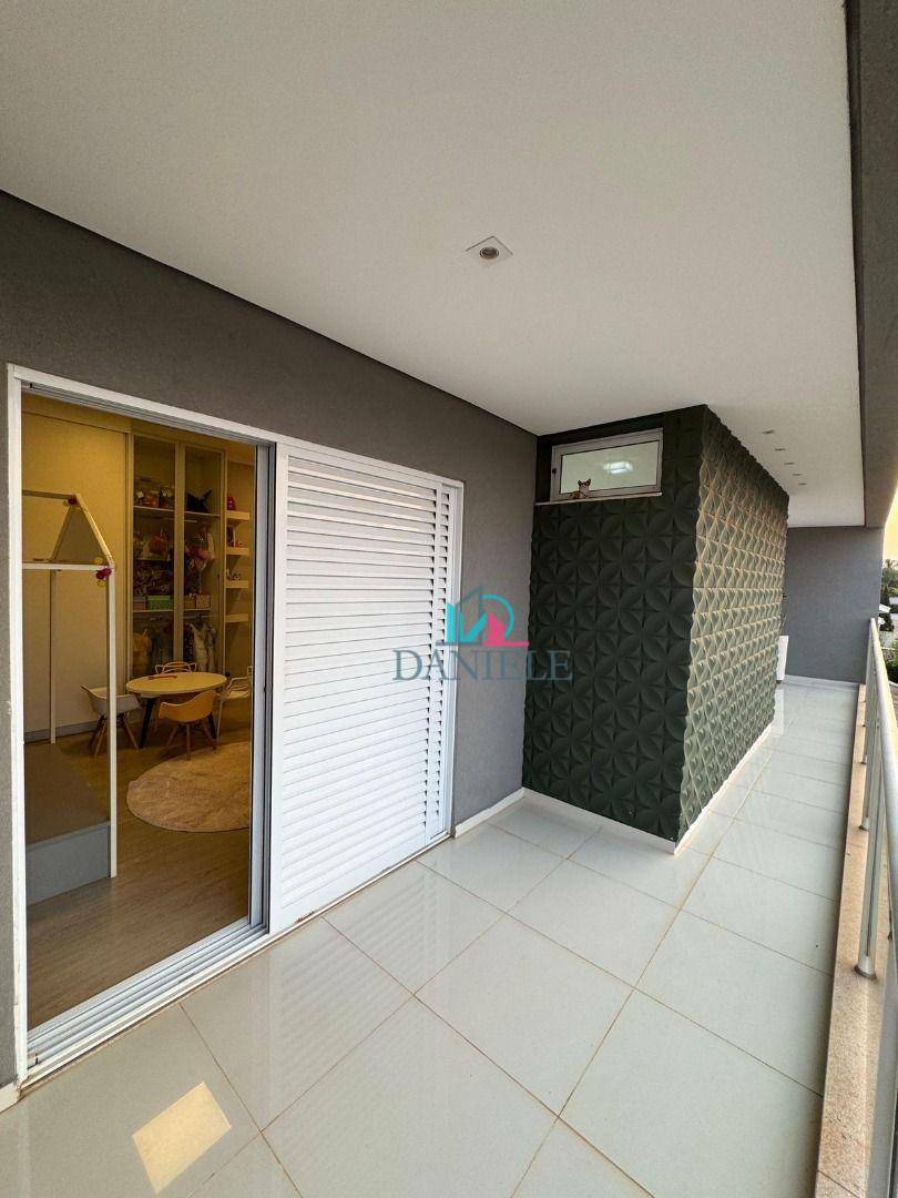 Casa de Condomínio à venda com 4 quartos, 328m² - Foto 9