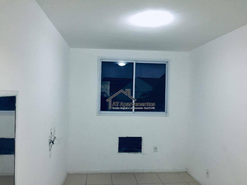 Apartamento à venda com 2 quartos, 55m² - Foto 12