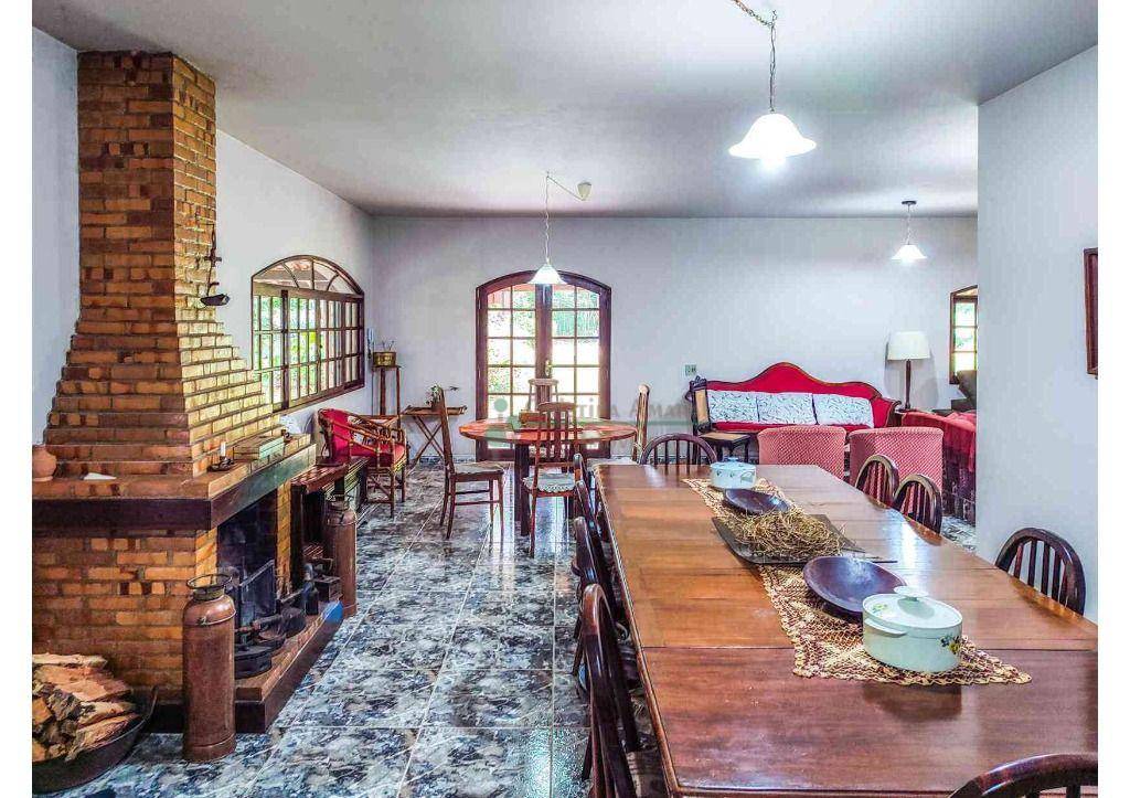 Casa de Condomínio à venda com 4 quartos, 300m² - Foto 7