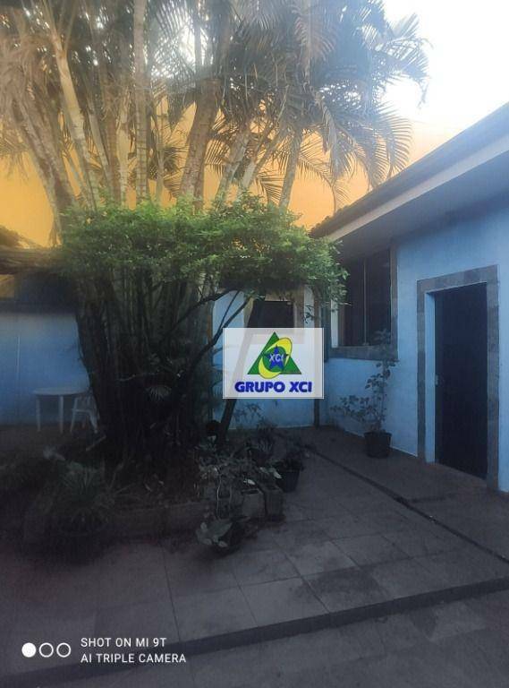 Casa à venda e aluguel com 3 quartos, 400m² - Foto 61