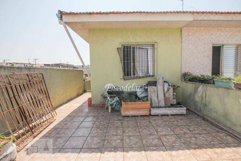 Sobrado à venda com 3 quartos, 120m² - Foto 1