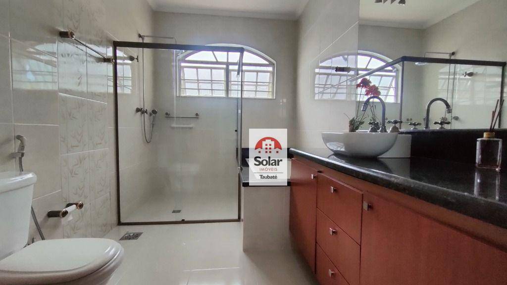 Casa de Condomínio à venda com 4 quartos, 402m² - Foto 29