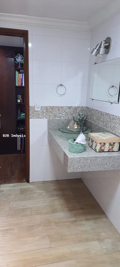 Apartamento à venda com 3 quartos, 140m² - Foto 20