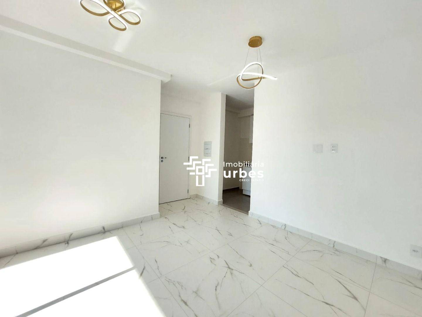 Apartamento para alugar com 3 quartos, 72m² - Foto 3