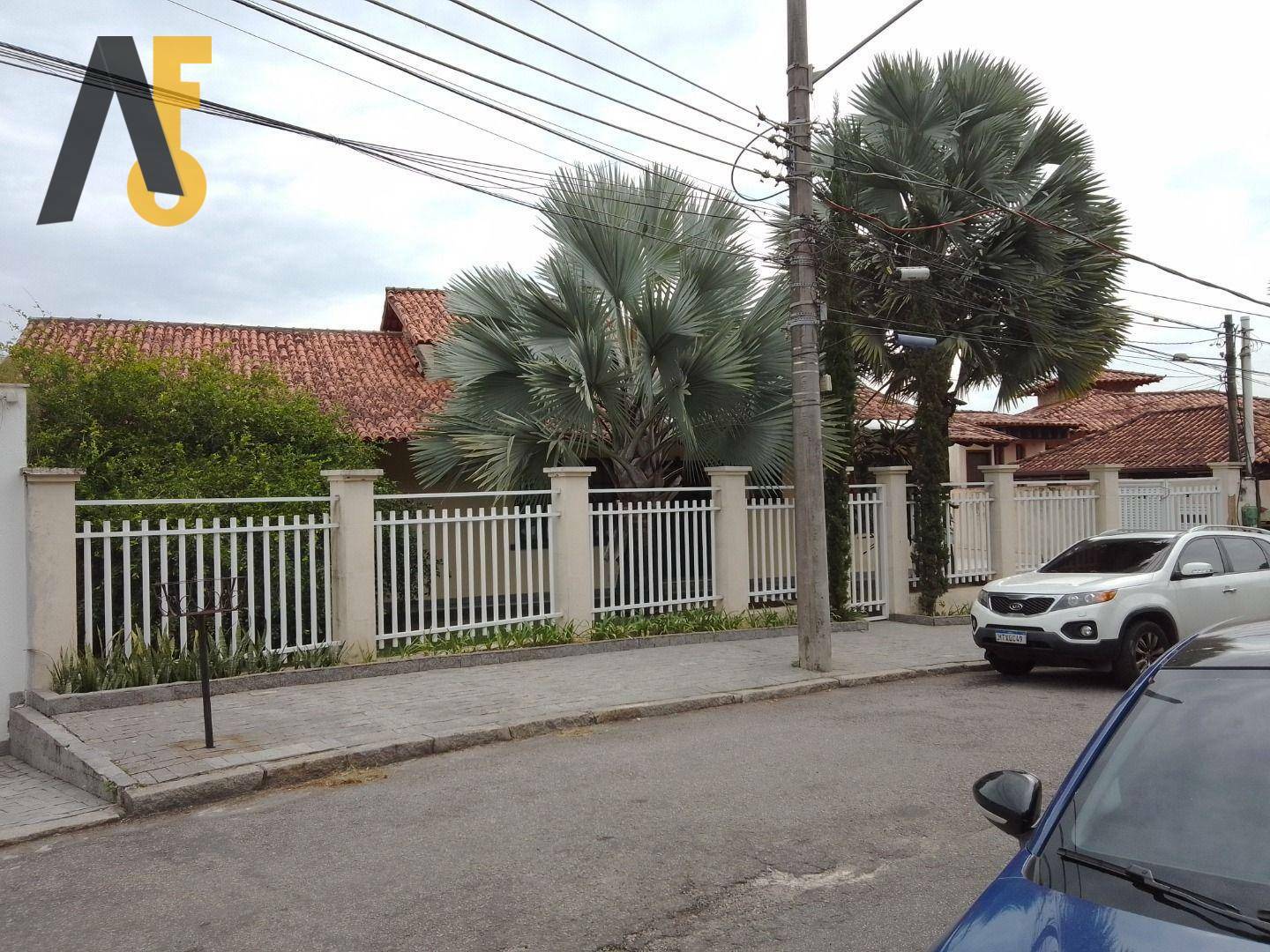 Casa de Condomínio à venda com 5 quartos, 715m² - Foto 3