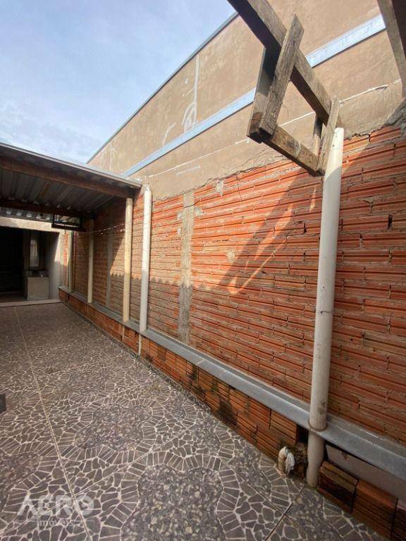 Casa à venda com 2 quartos, 98m² - Foto 18