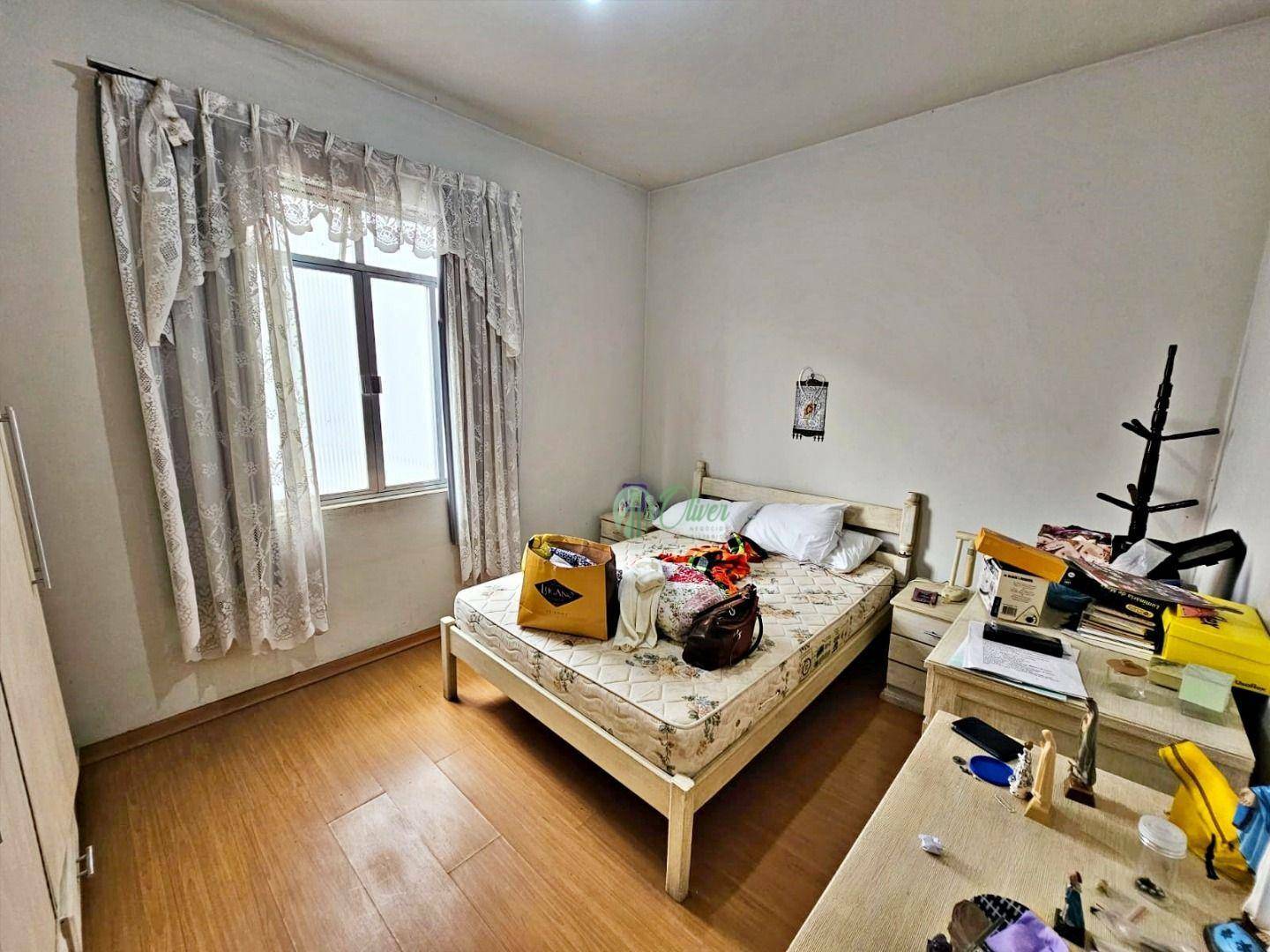 Apartamento à venda com 3 quartos, 142m² - Foto 5