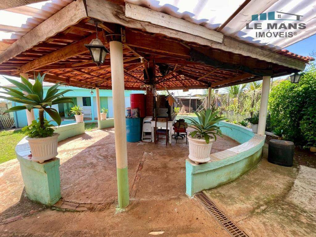 Chácara à venda com 3 quartos, 196m² - Foto 26