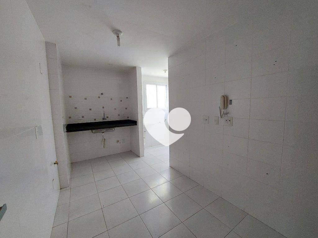 Apartamento à venda com 3 quartos, 100m² - Foto 12