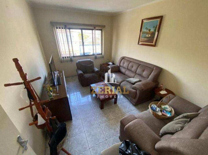 Sobrado à venda com 3 quartos, 205m² - Foto 1