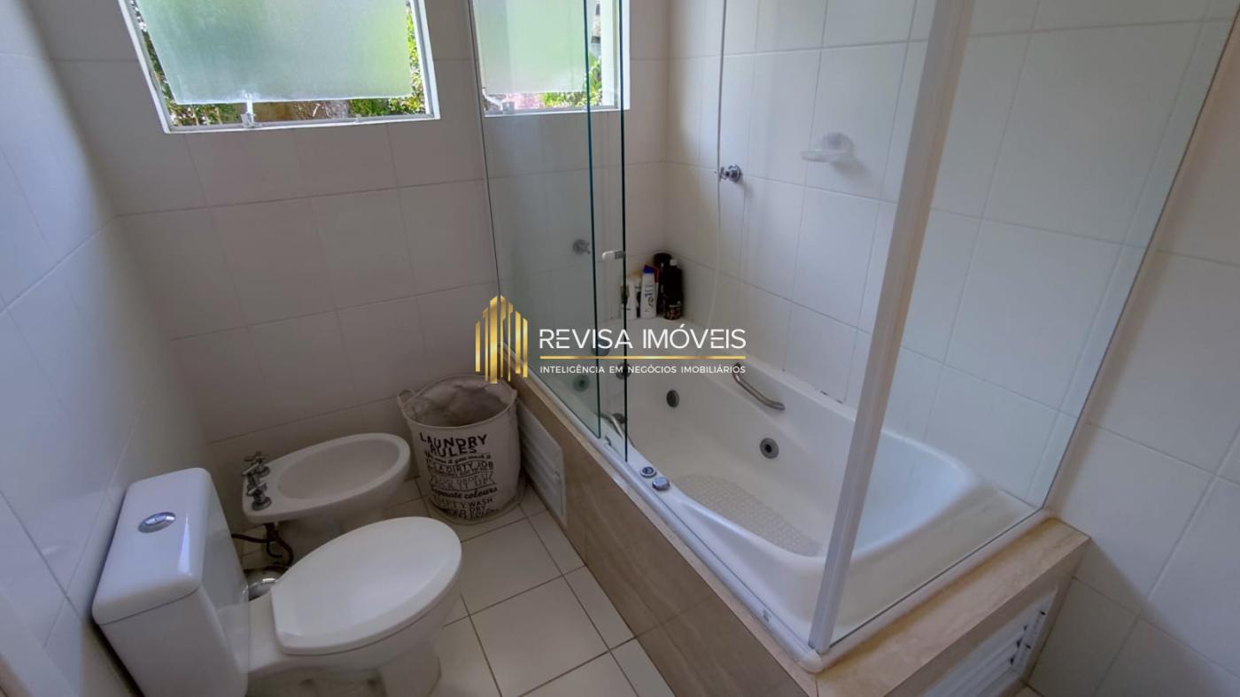 Casa para alugar com 4 quartos, 230m² - Foto 21