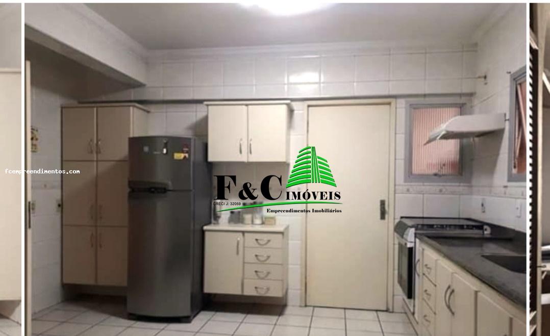 Apartamento à venda com 4 quartos, 224m² - Foto 10