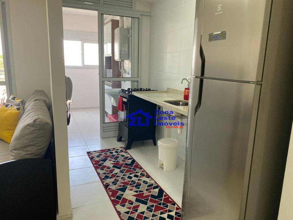 Apartamento à venda com 2 quartos, 58m² - Foto 4