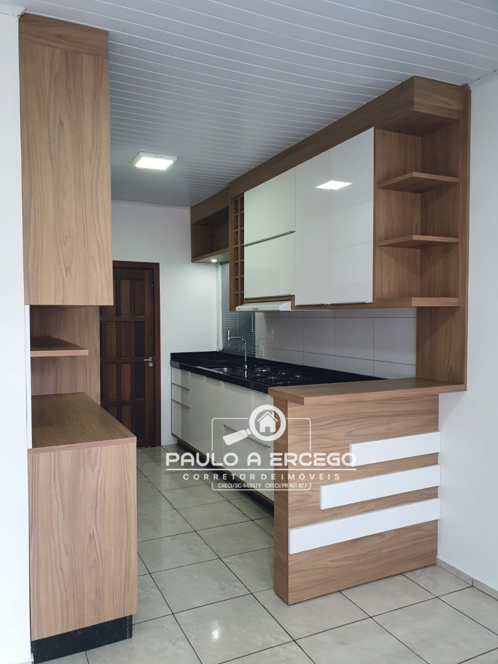 Casa à venda com 3 quartos, 137m² - Foto 5