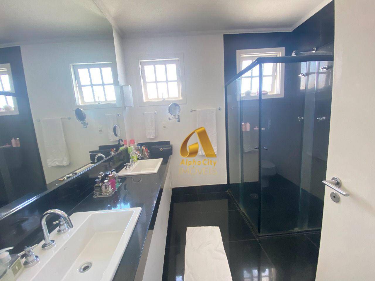 Casa de Condomínio à venda com 3 quartos, 310m² - Foto 39