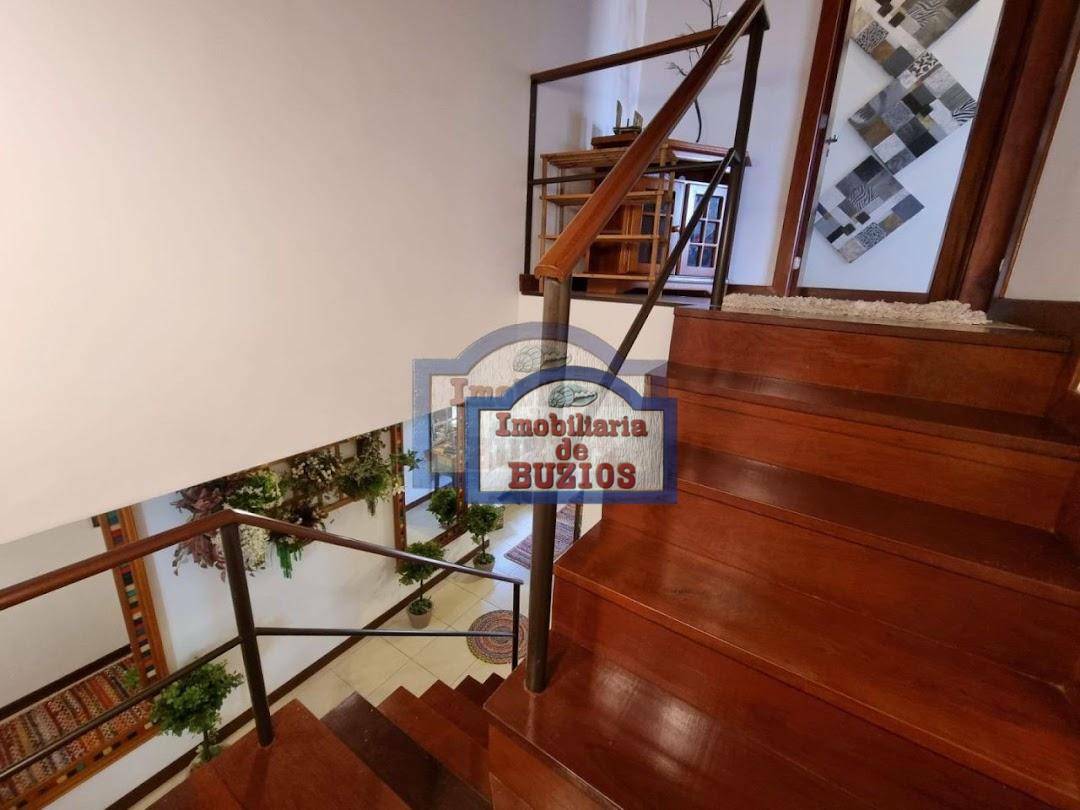 Casa à venda com 5 quartos, 260m² - Foto 22