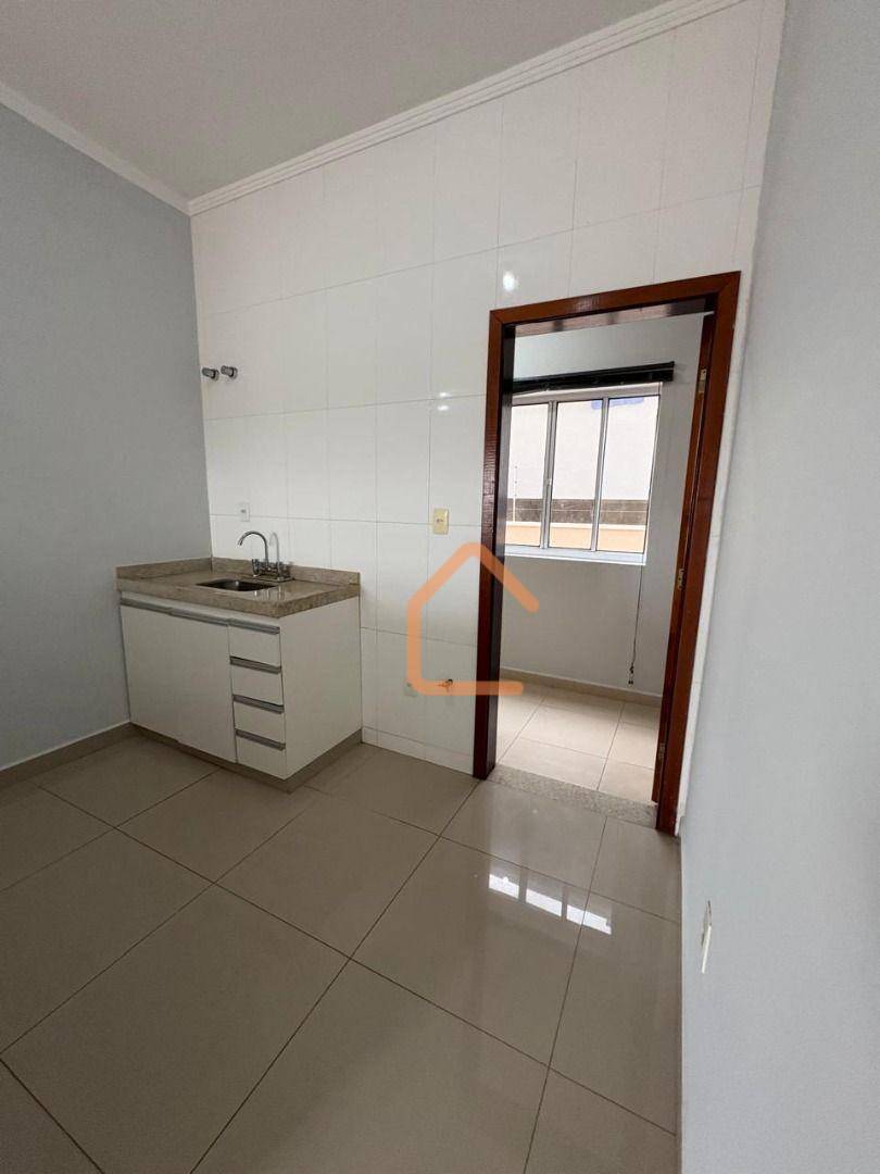 Apartamento, 2 quartos, 65 m² - Foto 2