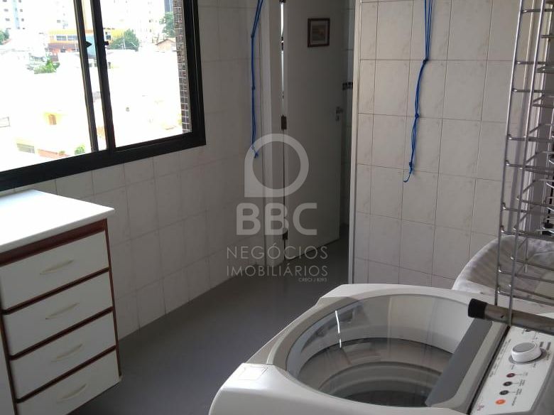 Apartamento à venda com 3 quartos, 160m² - Foto 9