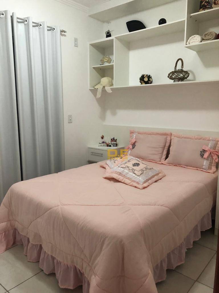 Casa à venda com 2 quartos, 65m² - Foto 15