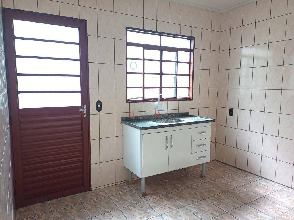 Casa à venda com 2 quartos, 100m² - Foto 18