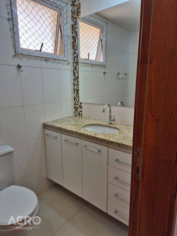 Apartamento à venda com 2 quartos, 65m² - Foto 17