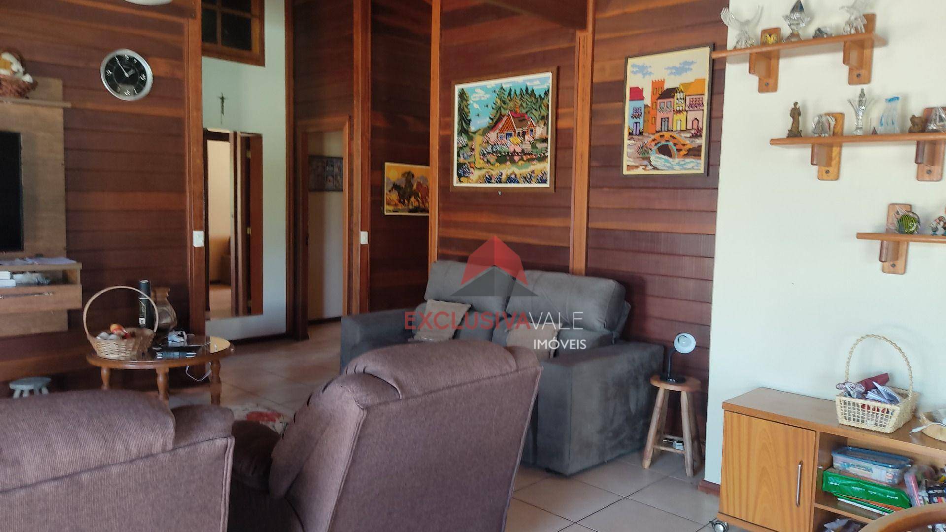 Casa de Condomínio à venda com 4 quartos, 230m² - Foto 10
