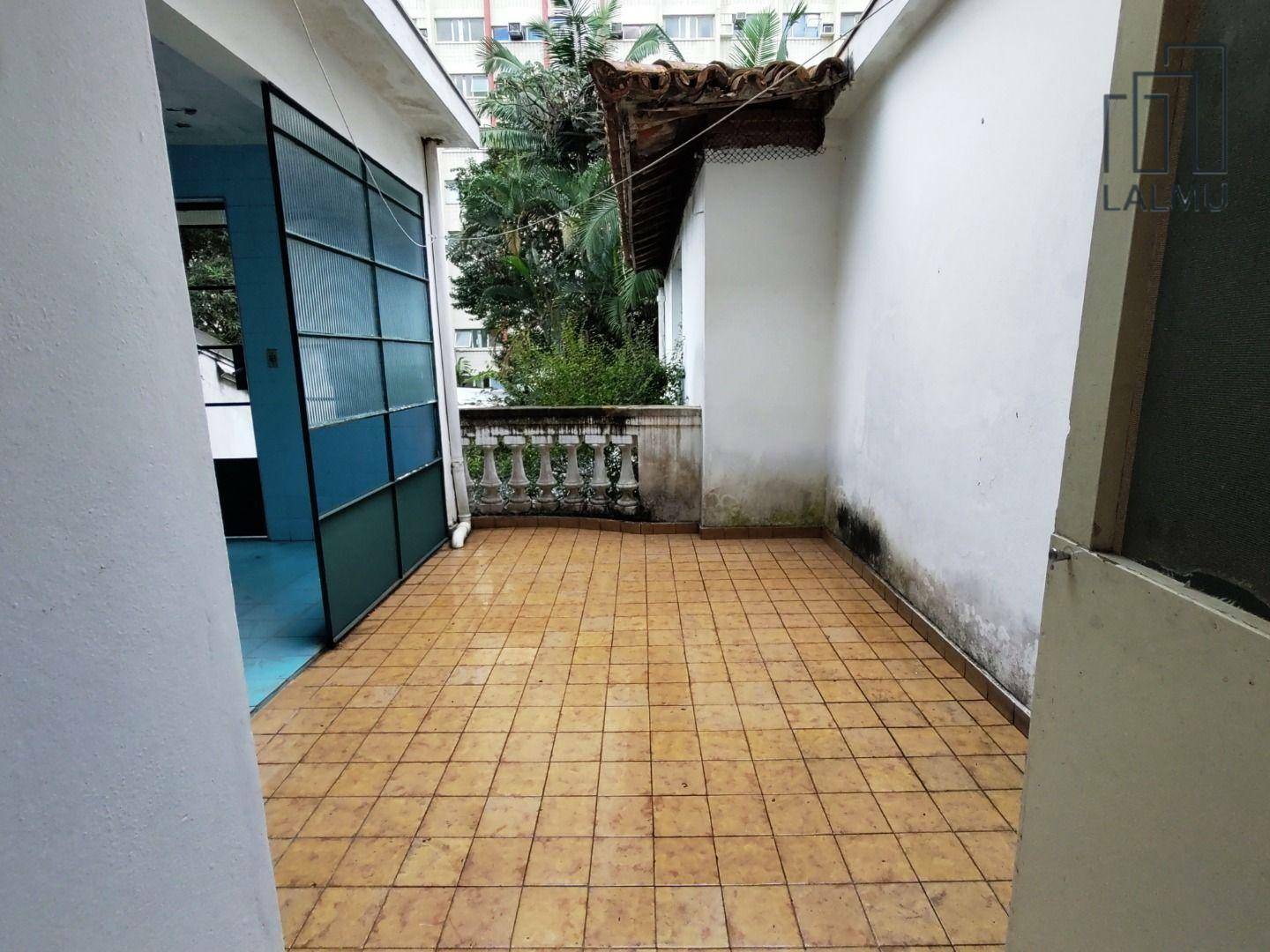 Sobrado para alugar com 3 quartos, 300m² - Foto 64