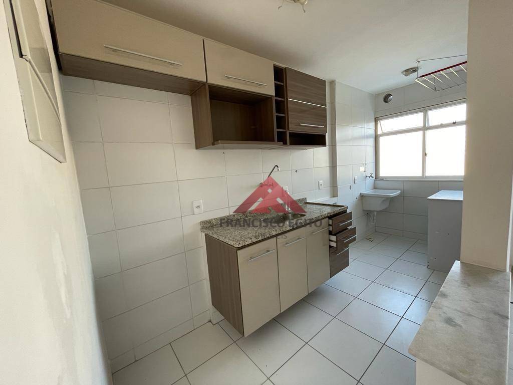 Apartamento para alugar com 2 quartos, 50m² - Foto 3