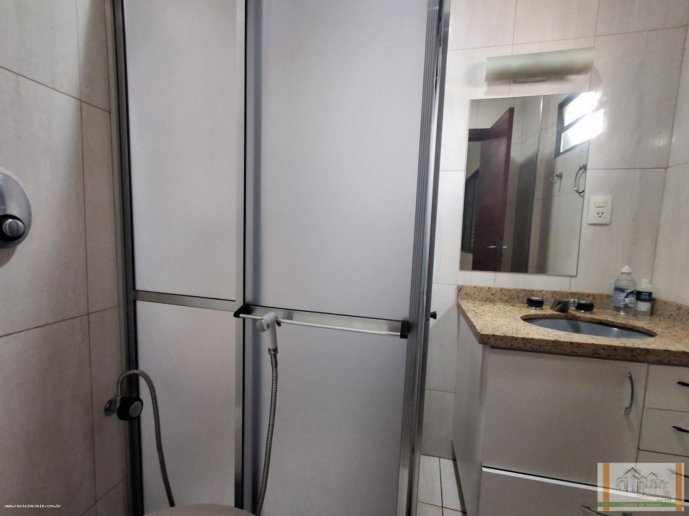 Sobrado à venda com 3 quartos, 409m² - Foto 18