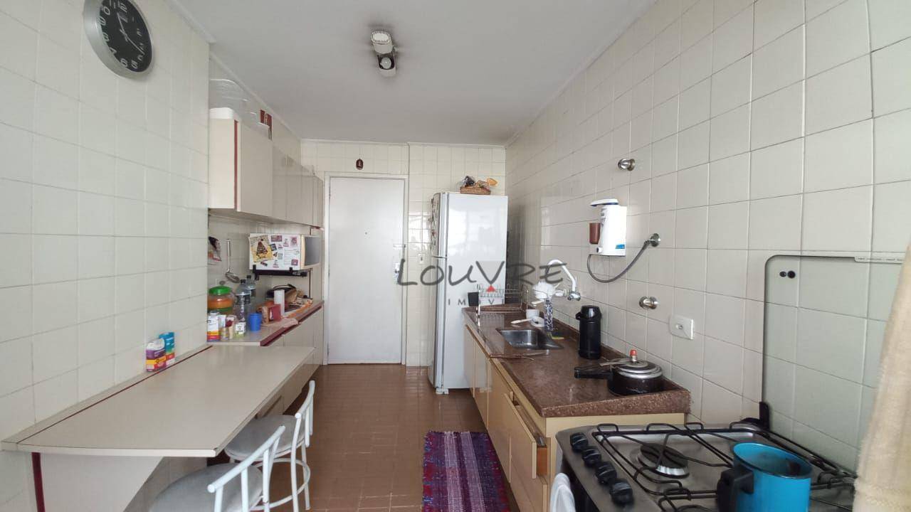 Apartamento à venda com 3 quartos, 98m² - Foto 18