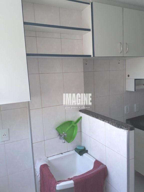 Apartamento à venda com 2 quartos, 57m² - Foto 14