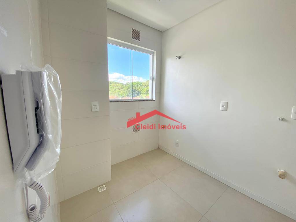 Apartamento à venda com 2 quartos, 56m² - Foto 4