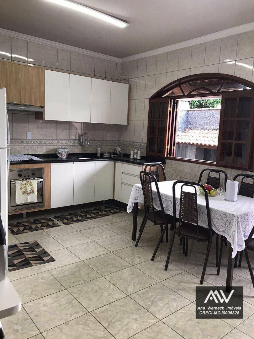 Casa à venda com 3 quartos, 180m² - Foto 16