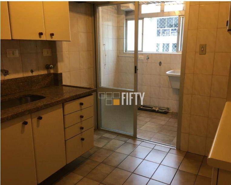 Apartamento à venda com 3 quartos, 84m² - Foto 2