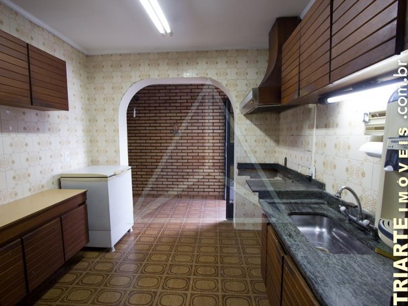 Casa à venda com 3 quartos, 250m² - Foto 6